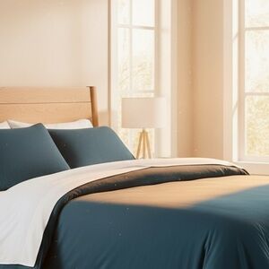 Brooklinen Set, King Solid Blue Duvet Cover & 2 King Pillow Cases.